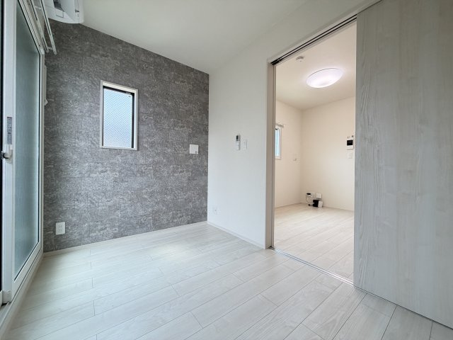 プレデンシア上住吉の洋室