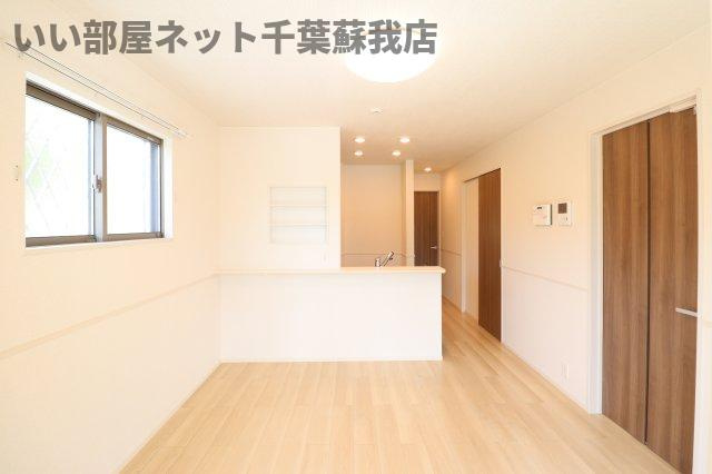 パーク　アヴェニューの居間・リビング|同じ建物の別のお部屋の写真になります！