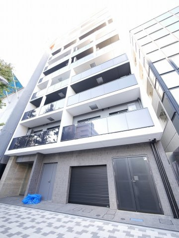 クレインメゾン新川通の外観