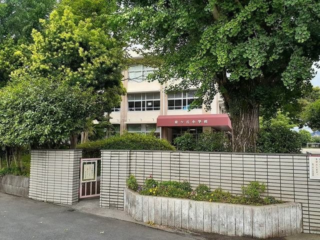 フェリーチェ　２１の周辺|泉ケ丘小学校まで190m