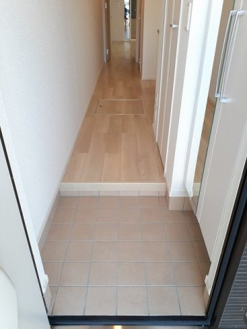 フェリーチェ　２１の玄関|落ち着いた玄関です