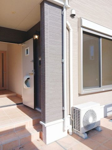 アステルコートの玄関|シンプルで使いやすい玄関です