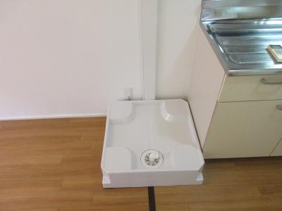 ベルク穂高のキッチン|室内洗濯機置き場