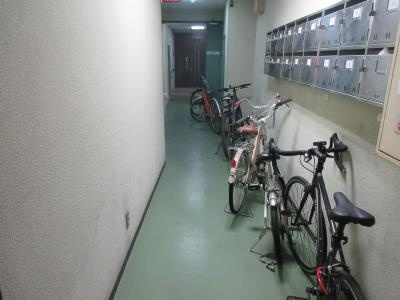 ベルク穂高の駐車場|駐輪スペース