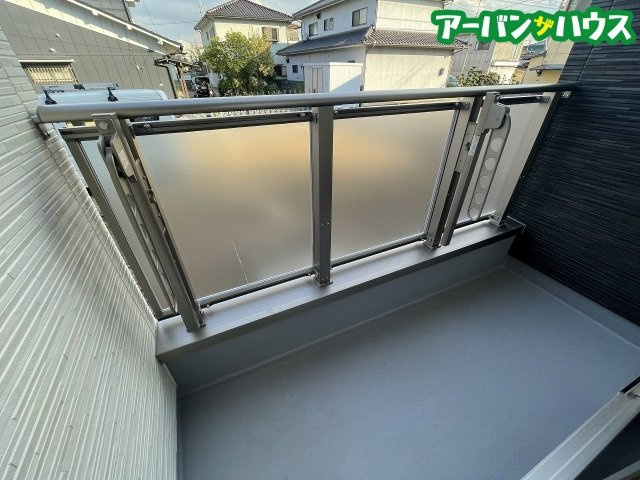 GRANDTIC 十日市のバルコニー