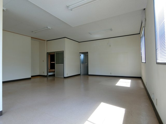 上福原4丁目 売事務所の内装
