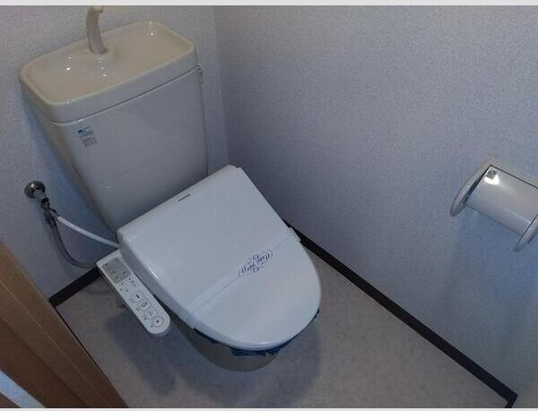カルロ北目のトイレ