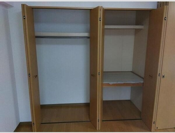 カルロ北目の収納
