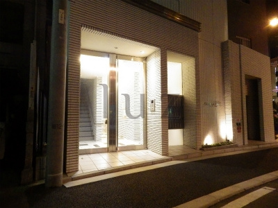 フェリース横濱のエントランス