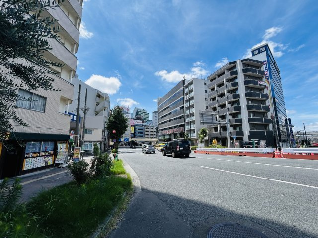 見て見て！！駅が目の前！！ワンチャン傘なくても暮らせそうな距離感！！走れば２秒！で、フランス人もビックリ！な、【リフォーム／シーアイマンション神奈川】の周辺