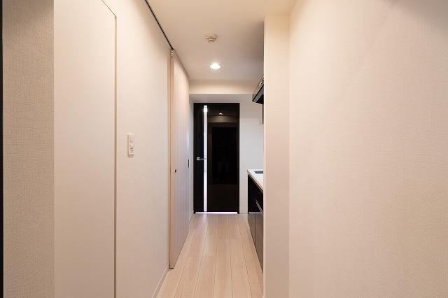 【玄関】ASYLCOURT麻布十番 