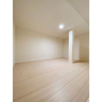 【寝室】 | ＶＥＲＳＡＮＴＥ　ＹＯＫＯＨＡＭＡ