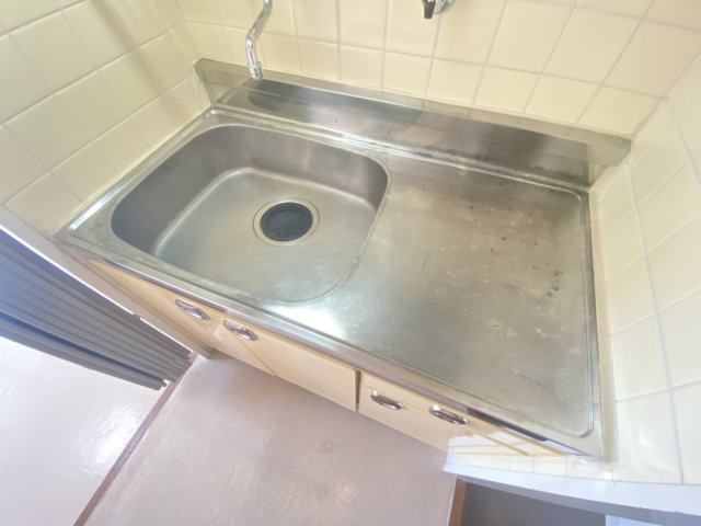 芦屋市西山町の賃貸マンションのキッチン