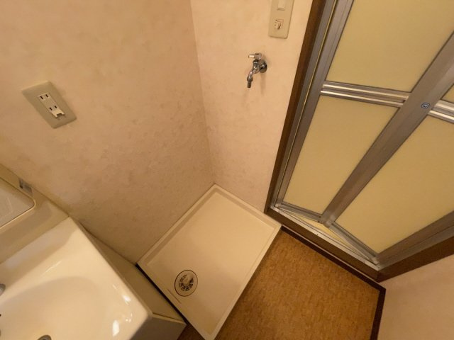 神戸市東灘区本庄町１丁目の賃貸マンションの洗面所