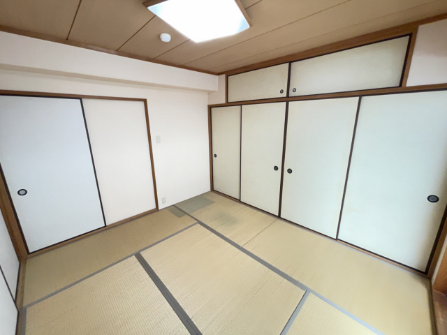 神戸市東灘区本庄町１丁目の賃貸マンションの居間・リビング