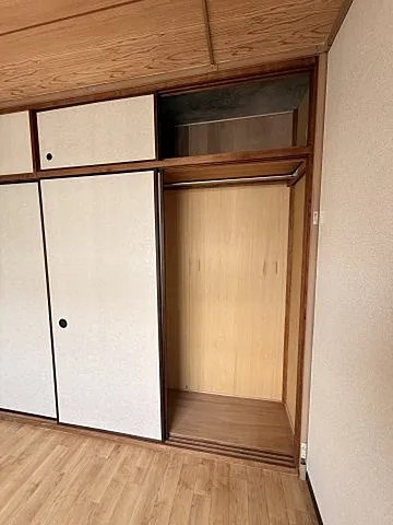 芦屋市高浜町の賃貸マンションの収納