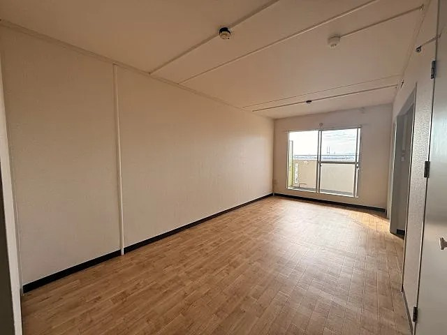 芦屋市高浜町の賃貸マンションの居間・リビング
