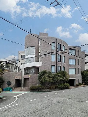 西宮市甲子園口１丁目の賃貸マンション