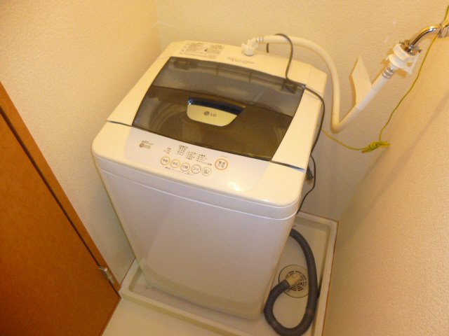 神戸市灘区大内通４丁目のアパートの洗面所