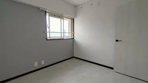 神戸市灘区永手町４丁目の賃貸マンションの居間・リビング