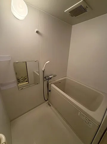 神戸市東灘区岡本４丁目の賃貸マンションの浴室