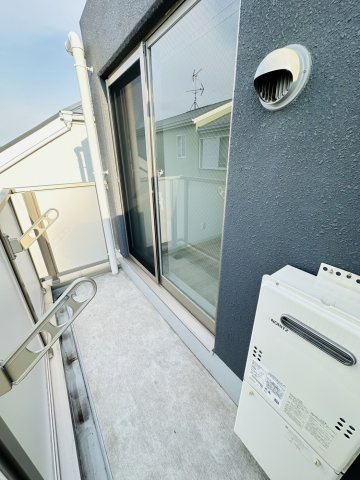 【バルコニー】