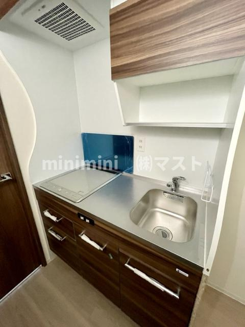 大阪市中央区松屋町住吉の賃貸マンションのキッチン
