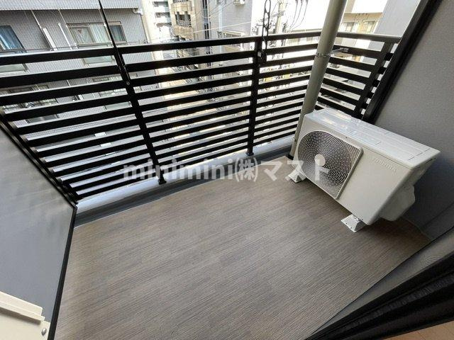 大阪市中央区瓦屋町１丁目の賃貸マンションのバルコニー