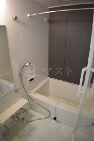 大阪市中央区南船場１丁目の賃貸マンションの浴室