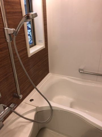 北砂6丁目戸建の浴室