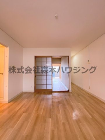 【居間・リビング】 | 　ヒロミツイースト | 使いやすい居間です