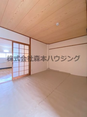 【洋室】 | 　ヒロミツイースト | 使い勝手のいい洋室です