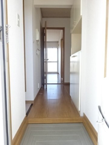 エステート渡辺の玄関