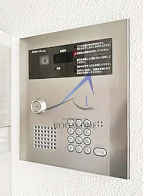 山口ビルのその他共用部分|オートロックです。