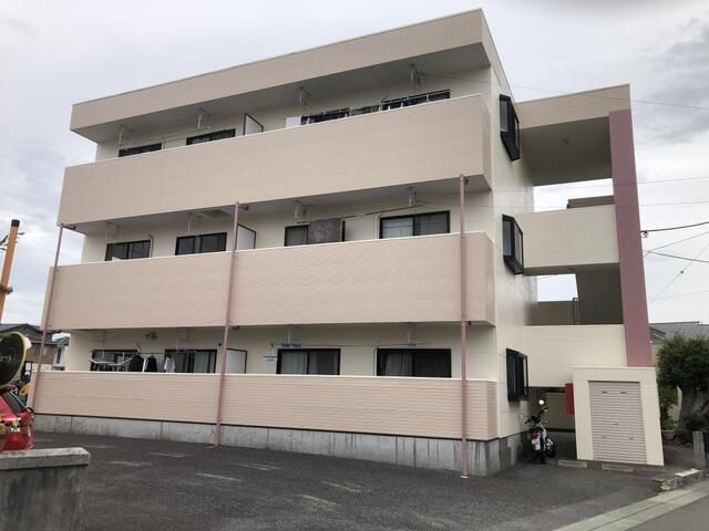 ホットハイムⅡの外観