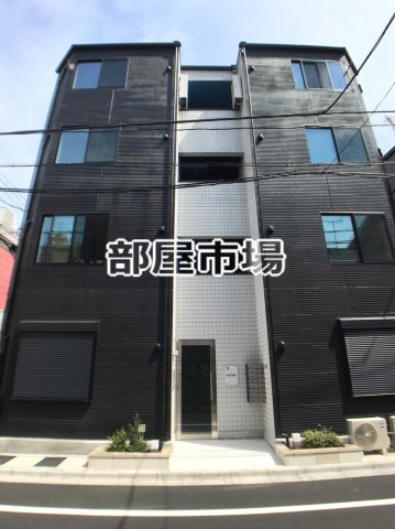 雨千平安楼の外観
