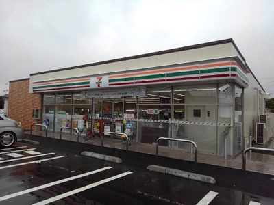 【周辺】 | Ｃａｌｍ　Ｃｏｕｒｔ | セブンイレブン大井町金手店まで550m
