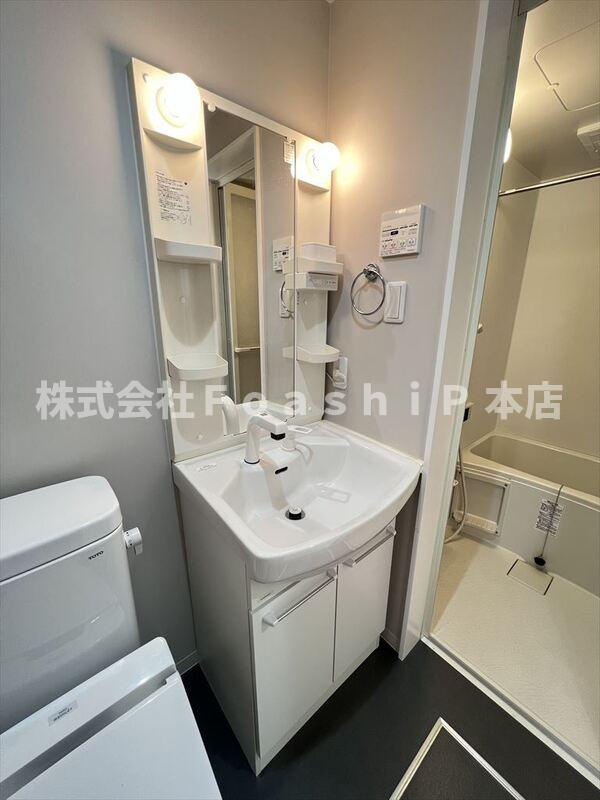 クレストール NBの洗面所