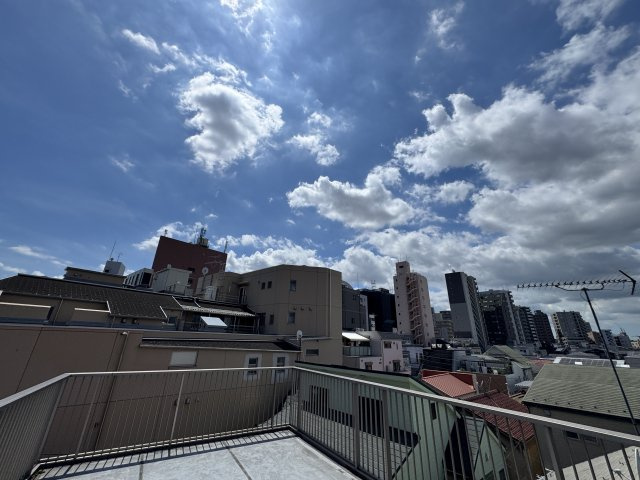 文京区千駄木３丁目中古戸建て　屋上つきの展望
