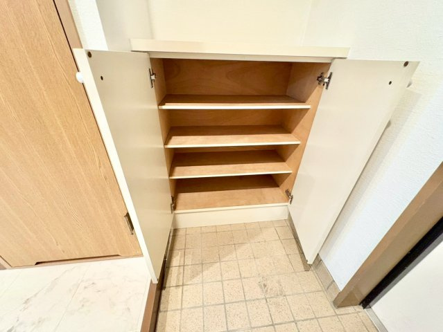 カーサ新栄の収納