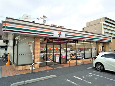 セブン－イレブン 川口原町店まで180ｍ