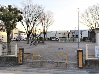 けやき公園まで400ｍ