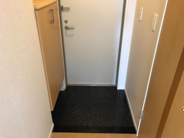 ラッフル金城の玄関|玄関
