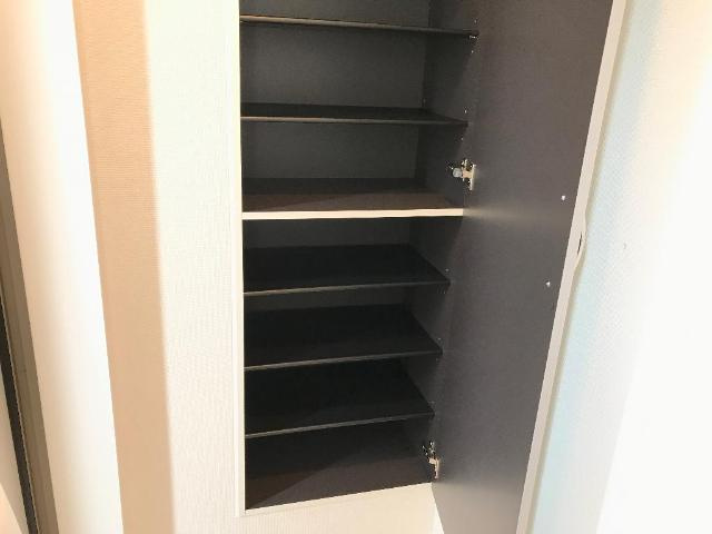 グランルミエールの収納|下駄箱（イメージ）