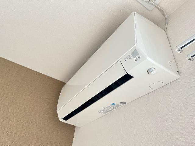 ロイヤル　パピヨンの設備|エアコン