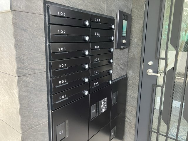 ＣＥＮＴＲＡＬ　ＧＡＲＤＥＮ　ＲＥＳＩＤＥＮＣＥ　ＴＯＫＹＯのその他共用部分|宅配BOX