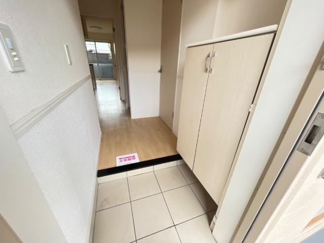 ロイヤル　パピヨンの玄関|玄関