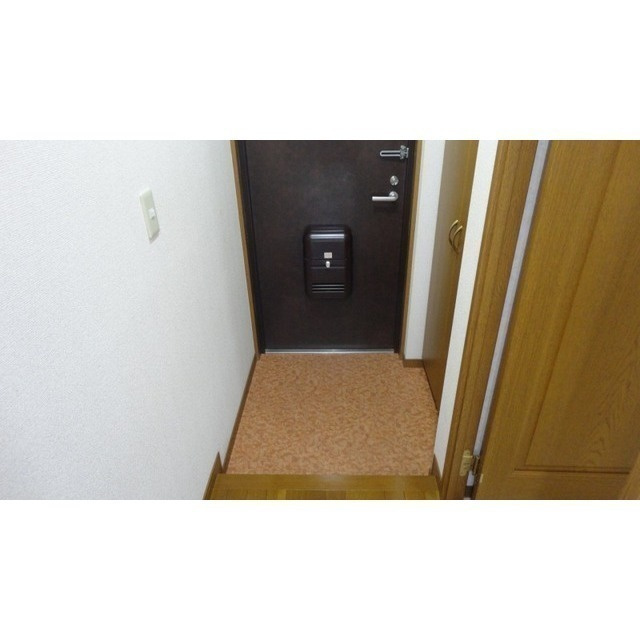 セレーノｕ．の玄関