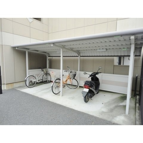 エクセレンスハイム仁田駅前のその他|駐輪場