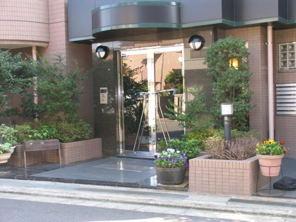 バレル中村のエントランス